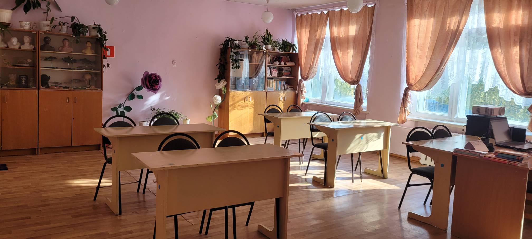 Изображения кабинета.